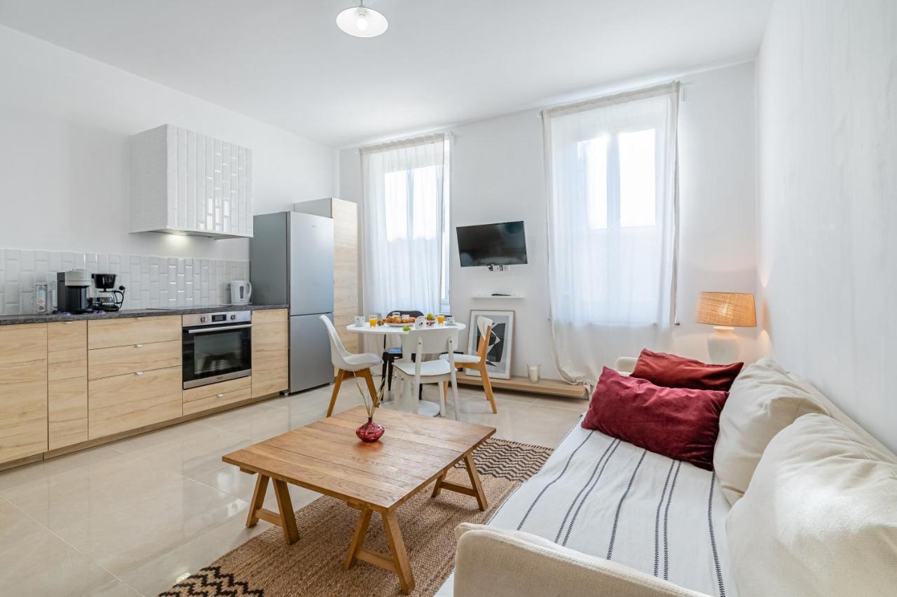 Le Borely: Appartement Climatise Avec 2 Chambres, A 800M De La Plage Marseille Luaran gambar